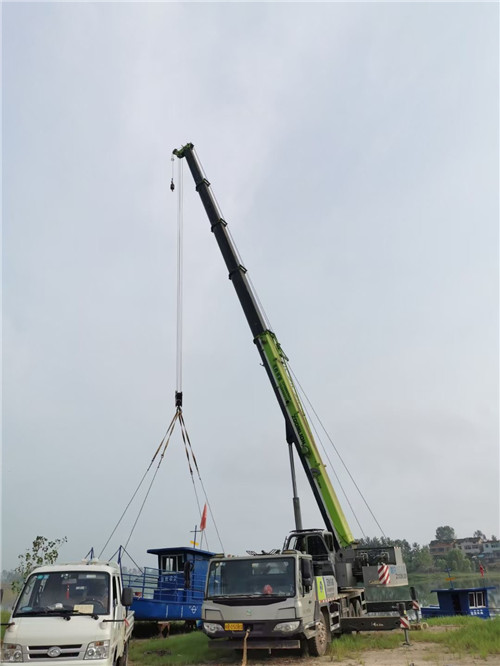 铁西区桥梁建设吊装案例